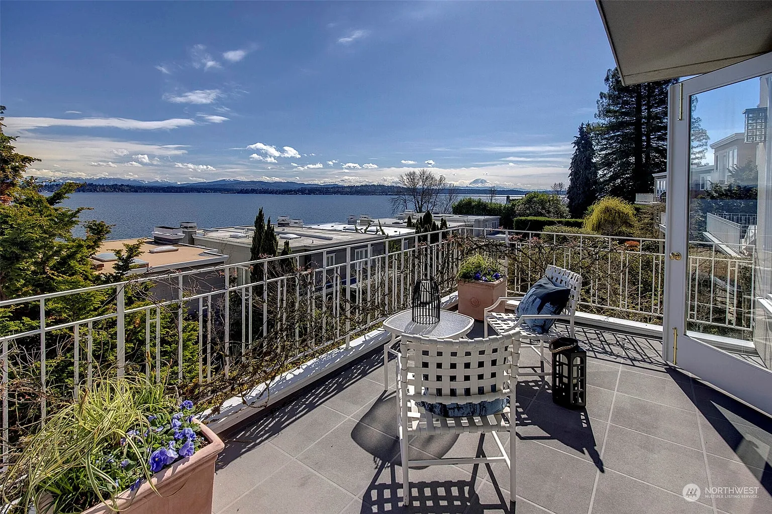 1456 Madrona Drive photo 1