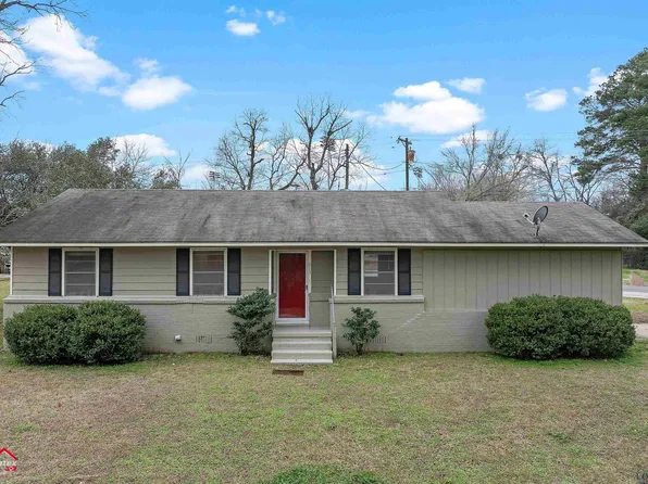 613 Beverly Dr, Carthage, TX 75633