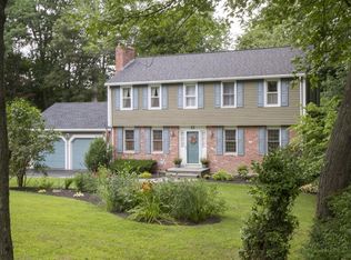 22 Red Coat Rd, Shrewsbury, MA 01545