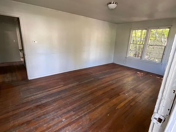 2nd image of 6107 Fairfield Ave