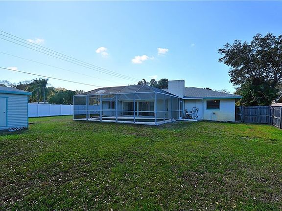 3rd image of 2785 Greendale Dr