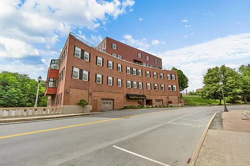 112 Franklin St #C2 Photo 1