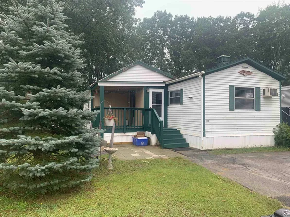 329 Sherwood Glen Road, Somersworth, NH 03878