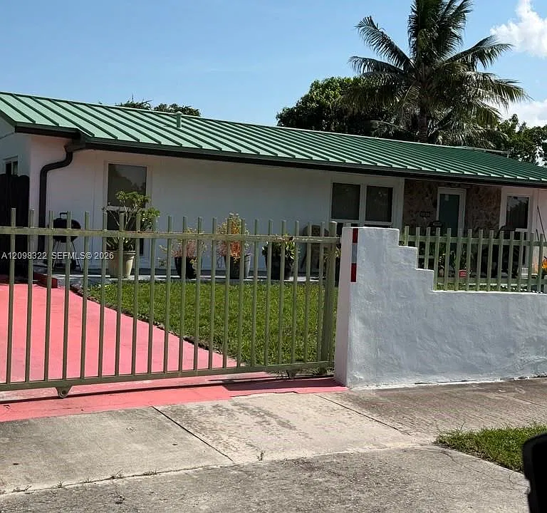 4330 NW 203rd Ter