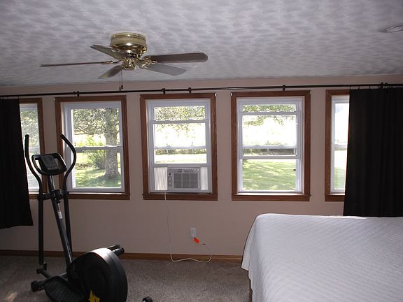 4th image of 4411 Woodrow Road