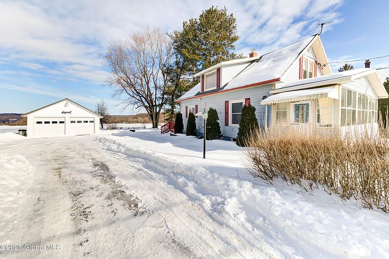 3rd image of 259 Thayer Road