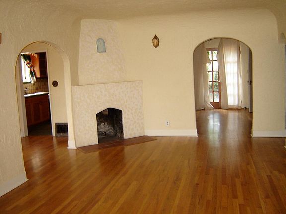 Living Rm with study, dining views