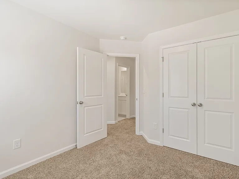 102 Wyndham Way — Photo 27