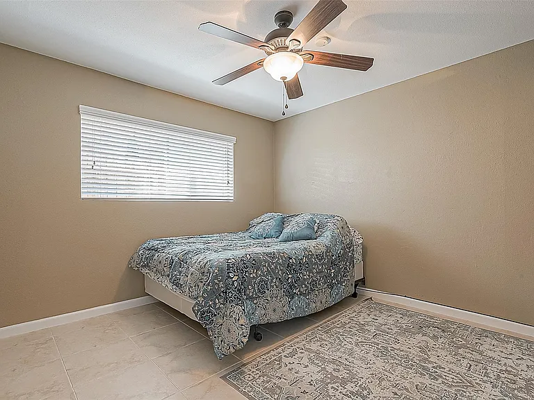 2101 Fountain View Dr #19 — Photo 22