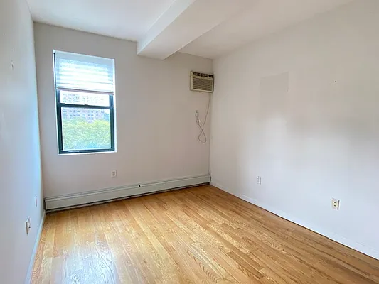 Rented by REAL New York | media 16