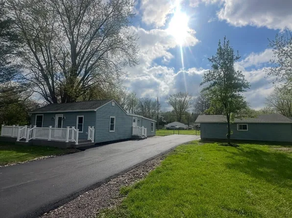 410 S 25th Ave, Beech Grove, IN 46107