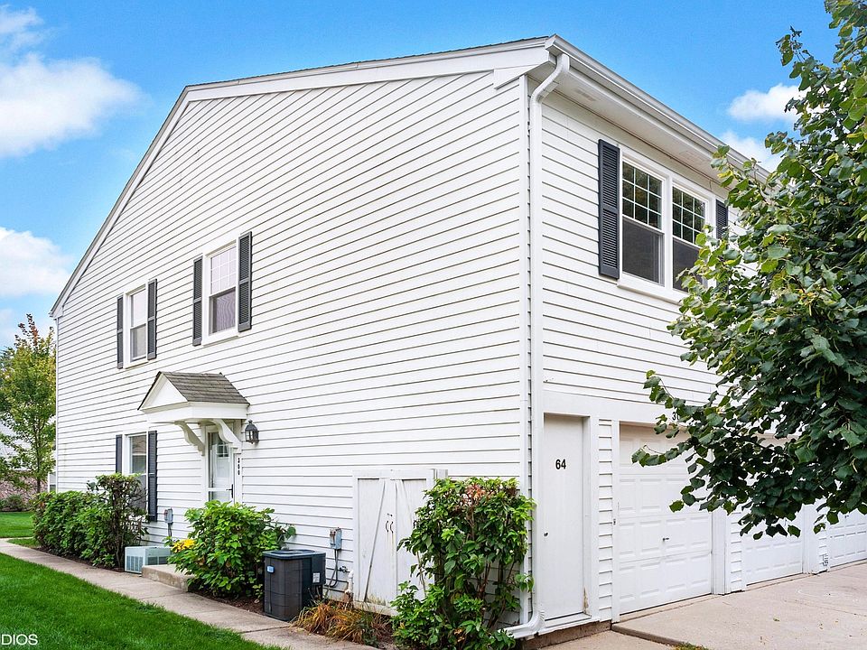 1st image of 300 Creekside Dr #300