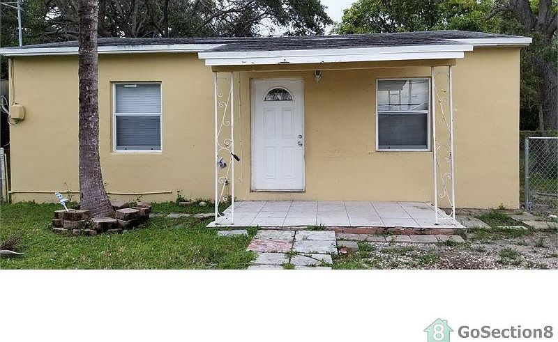 1st image of 741 NW 15th Way