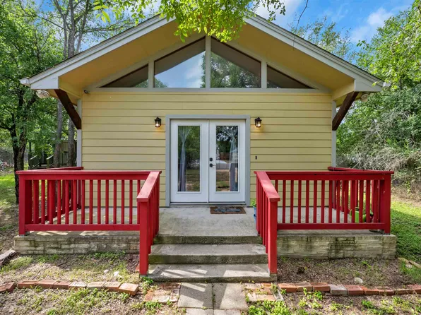 1600 Navajo Trail, Kingsland, TX 78639-5270