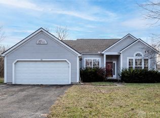 441 Lake Front Dr, Lebanon, OH 45036