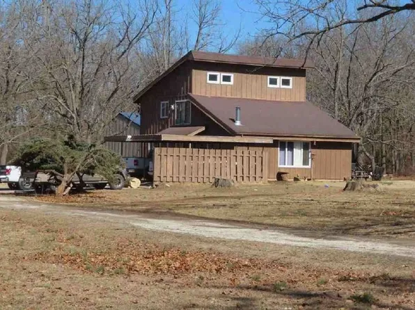 9825 Geranium Rd, Carthage, MO 64836