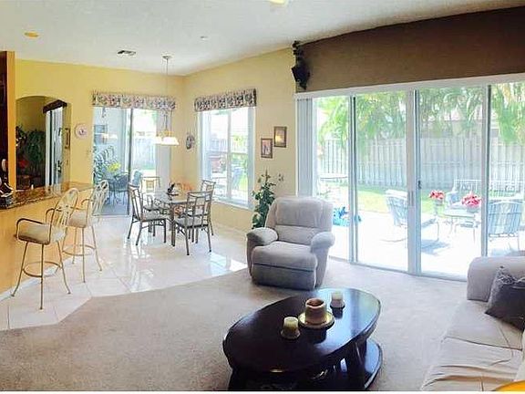 5th image of 6428 NW 54th St