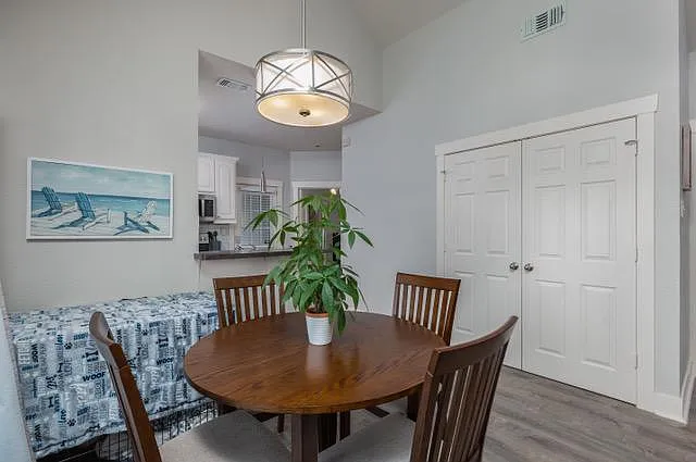 2801 Frazier Ave — Photo 18