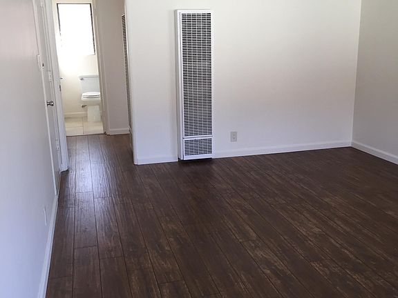 5th image of 6664 Wilkinson Ave