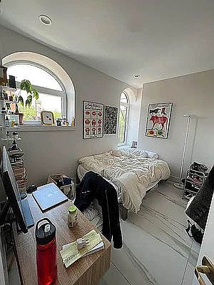 3rd image of 130 Graham Ave #4B