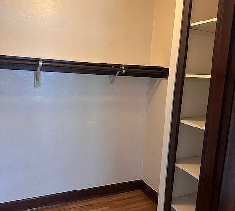 3rd image of 2705 N Proctor St APT 109