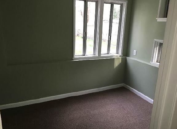 5th image of 18238 Devere Ct