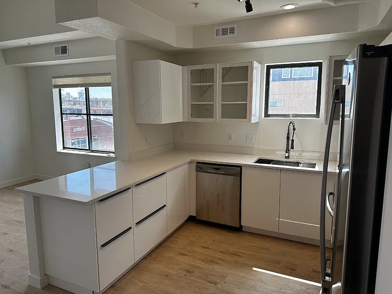 3149 Blake St #301 — Photo 10
