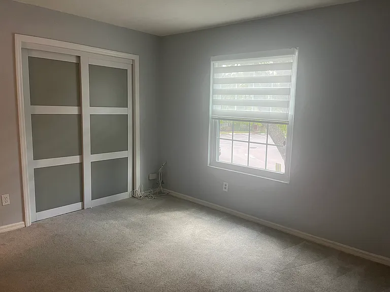 16527 Lake Brigadoon Cir — Photo 14
