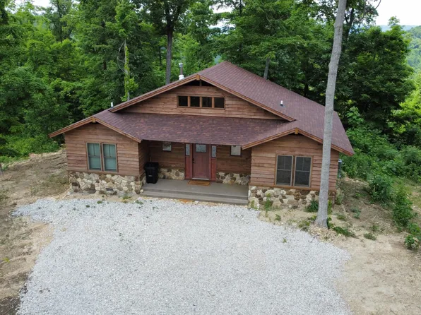 160 Orchard Valley Farm Rd, Stanton, KY 40380