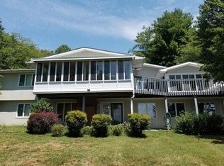 200 Tulip Tree Ln, Moneta, VA 24121