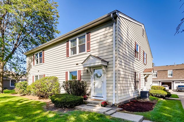 1st image of 353 Farmington Ln #353