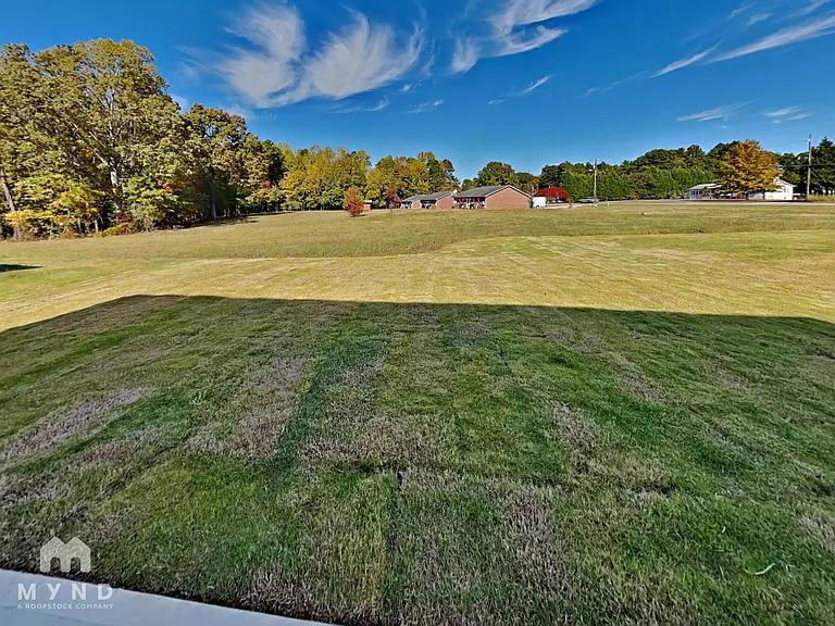 2259 Meadow Stream Dr — Photo 24