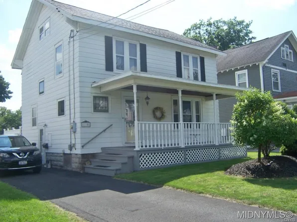 110 Lyon Pl, Utica, NY 13502