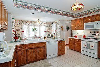 Kitchen / Breakfast Room
