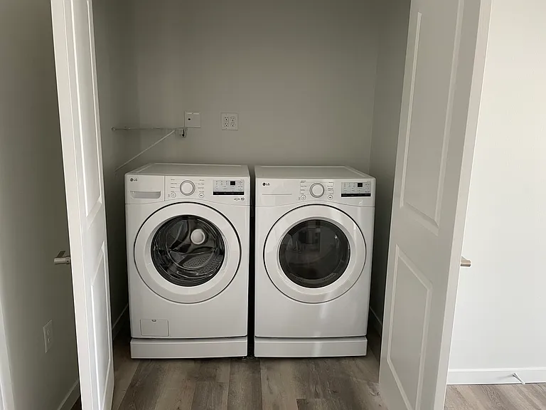 Avalon at Mandan Townhomes — Photo 11