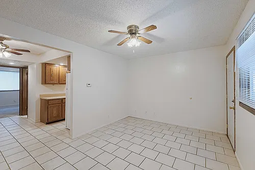 922 C St #3 Photo 1