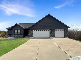 764 Red Clover Dr, Cedar Hill, MO 63016