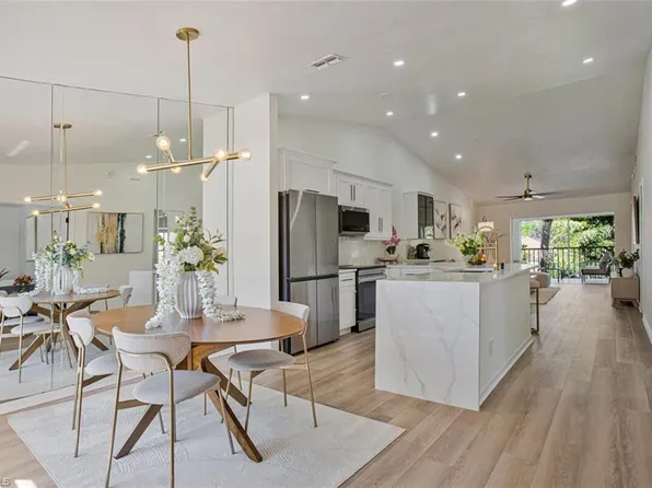 821 Gulf Pavilion DR #206, NAPLES, FL 34108