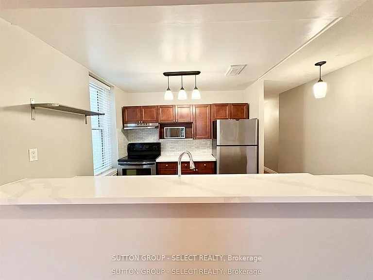 440 Wellington St #103 — Photo 12