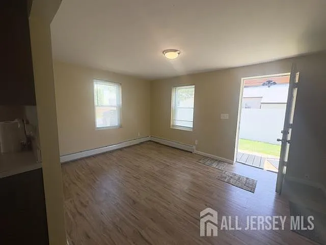 49 Middlesex Rd