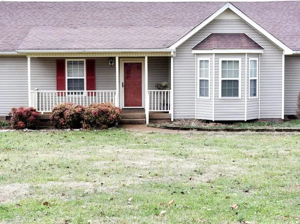1458 Bridle Ln, Chapel Hill, TN 37034