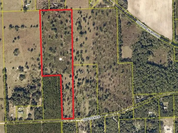 897 SW Cook St #33, Fort White, FL 32038