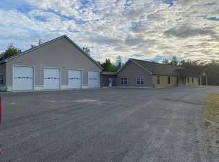 889 Main Rd, Milford, ME 04461