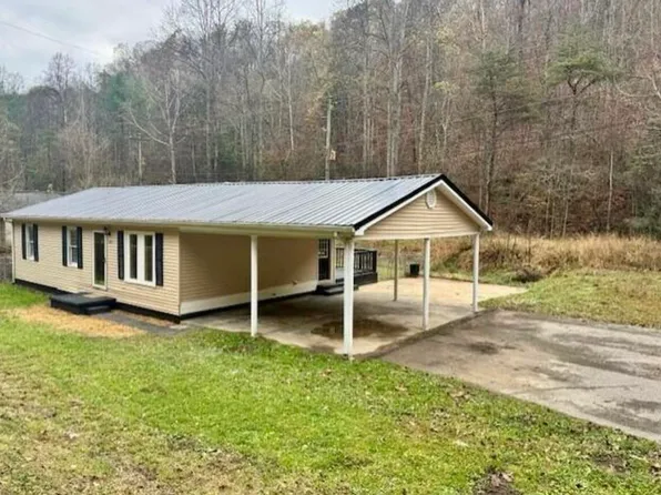 325 Webb Holw, Van Lear, KY 41265