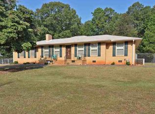 800 Rainbow Rd, Anderson, SC 29621