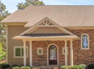 150 Cochrane Castle Cir, Pinehurst, NC 28374