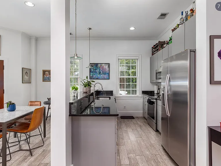 348 Ashley Ave — Photo 4