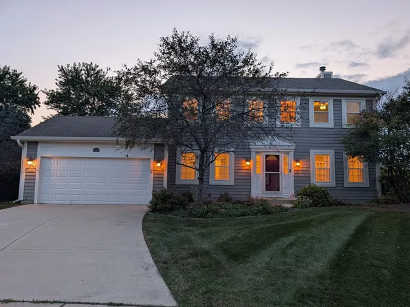 1350 Northgate Ct, Bartlett, IL 60103