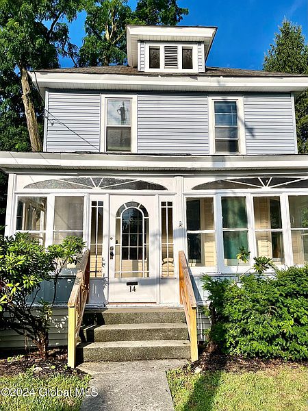 2nd image of 14 Sparkill Avenue