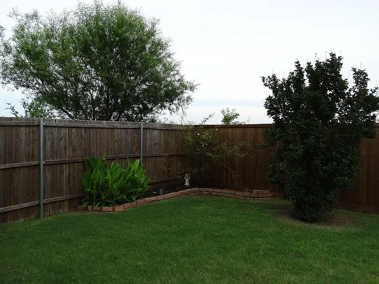 7109 Bountiful Grove Dr — Photo 12